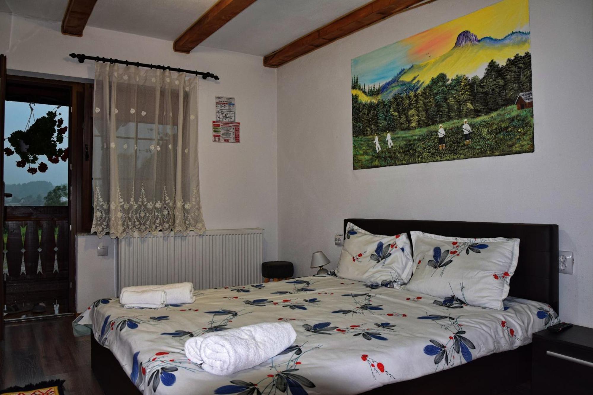 Conacul Cosaului Hotel Feresti Bagian luar foto